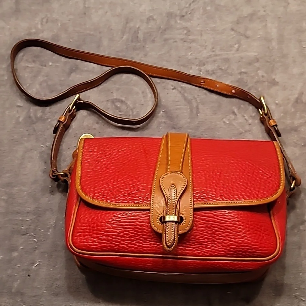0463. EUC ~ Dooney and Bourke ~ Red Leather Equestrian Over Under Shoulder Bag ~ - Picture 1 of 14